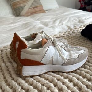 New balance 327 - orange & white